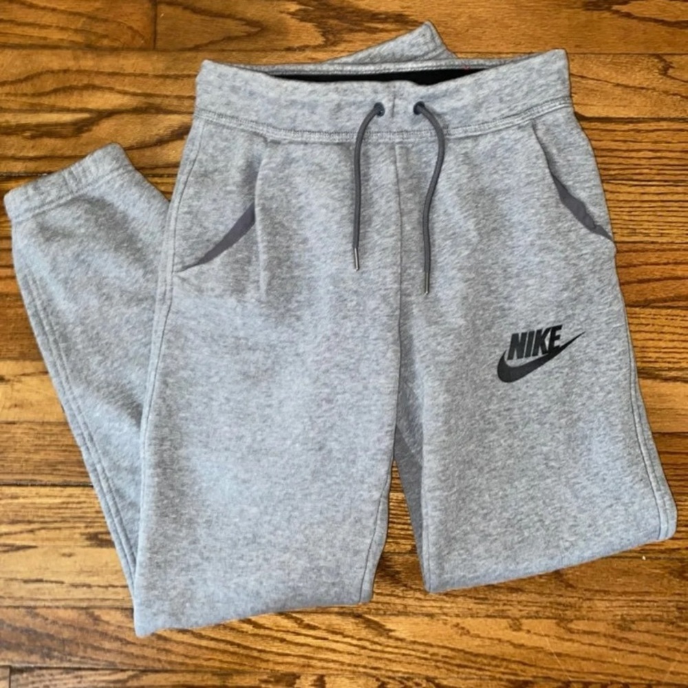 Nike joggers